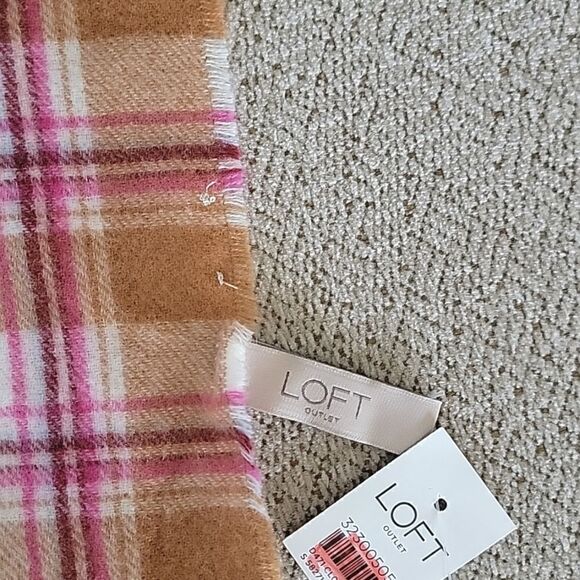 LOFT Outlet Plaid Cream Caramel Brown Pink Maroon Fringed Hem Winter Scarf - Picture 3 of 7